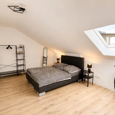 Holiday home Moderne Doppelhaushaelfte Mit Freiem Naturblick