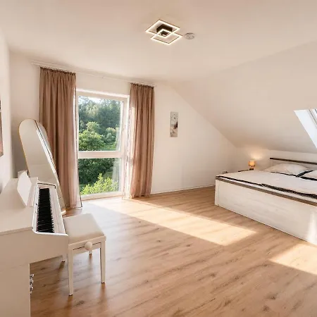 Moderne Doppelhaushaelfte Mit Freiem Naturblick Holiday home