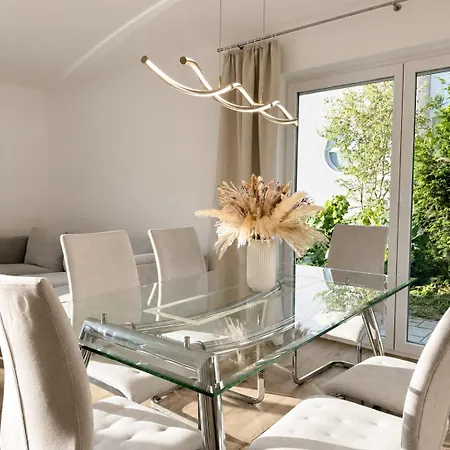 Moderne Doppelhaushaelfte Mit Freiem Naturblick * Niederelbert