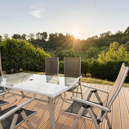 Moderne Doppelhaushaelfte Mit Freiem Naturblick *